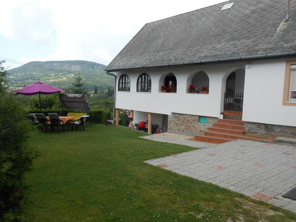 Panorama Holiday Home Badacsonyors ภายนอก รูปภาพ
