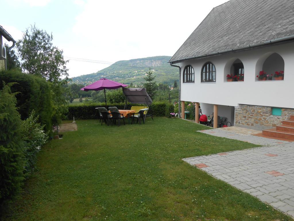 Panorama Holiday Home Badacsonyors ภายนอก รูปภาพ